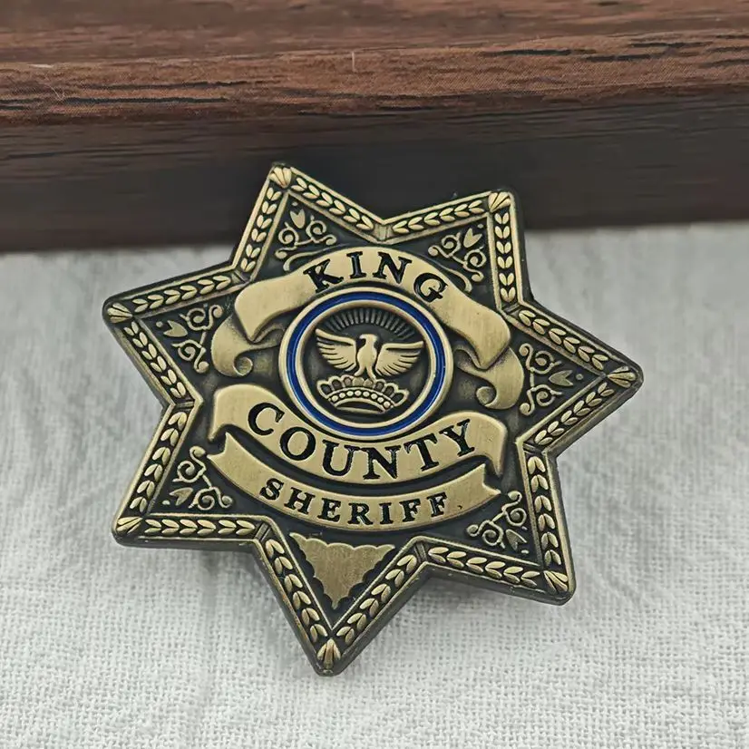 The W-Walking D-Dead Rick Grimes Metal Brooch King County Sheriff Badge Seven Point Star Pin TV Fans Cosplay Costume Prop Gift