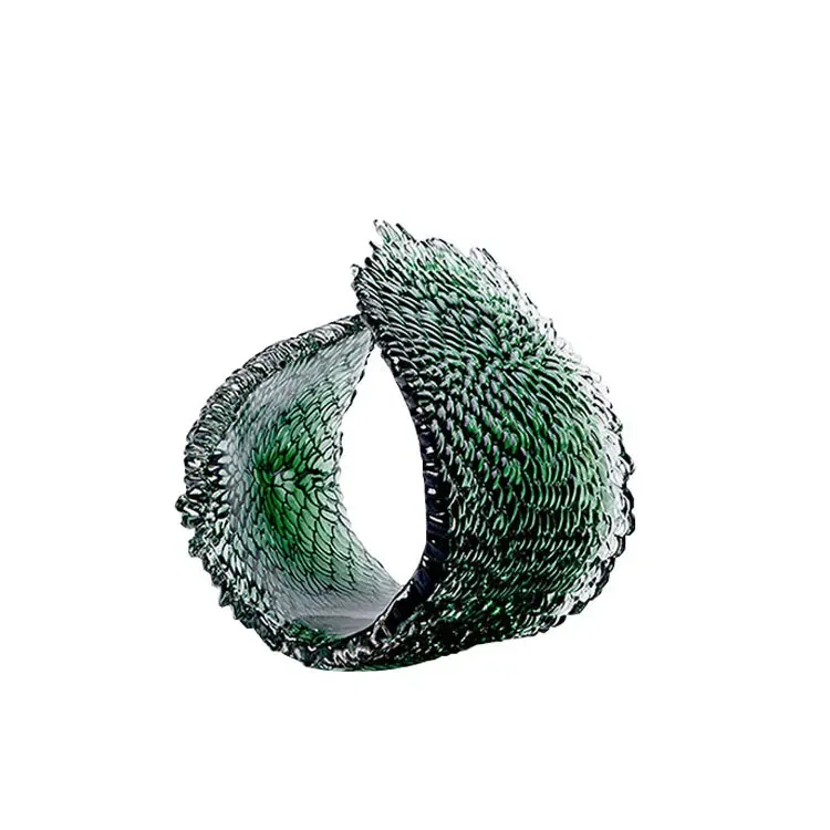 Modern minimalist creative resin wing art ornament sales department hotel exhibition hall living room dining table soft decorati