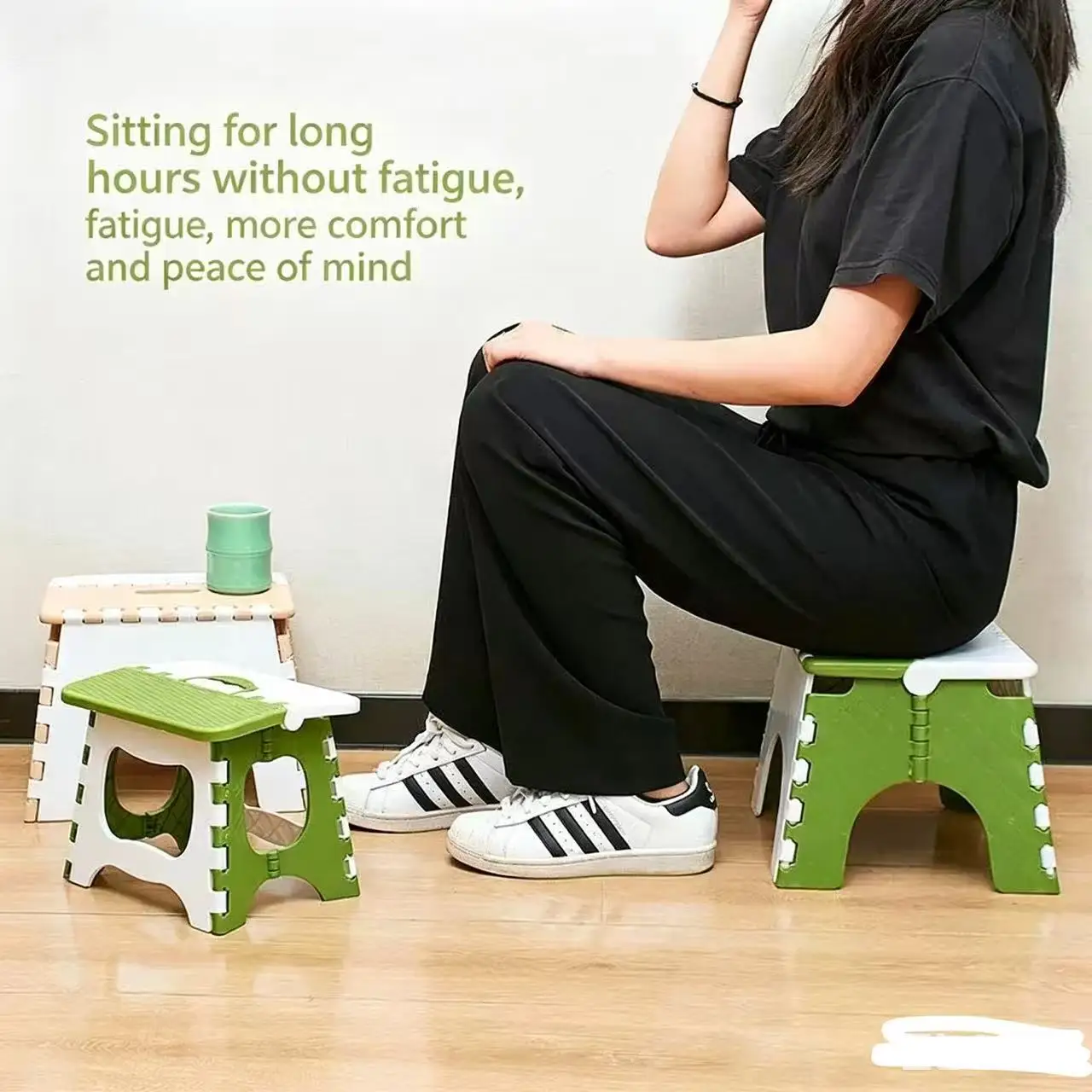 Portable Plastic Folding Stool with Handle, Lightweight Foldable Small Bench for Home Camping Travel Outdoor Use