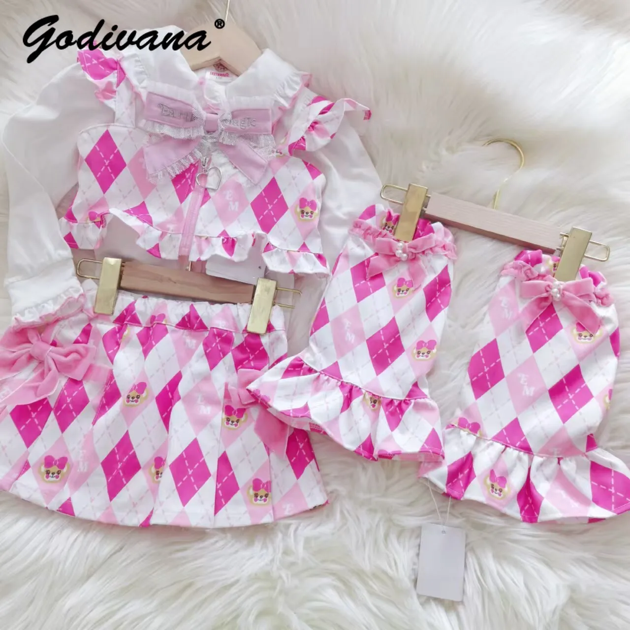 

Sweet Cute Baby Girls Japanese Kawaii Plaid Two-color Vest Bow Skirt 2pcs Set with Leg Warmers Kids New Spring and Autumn Sets