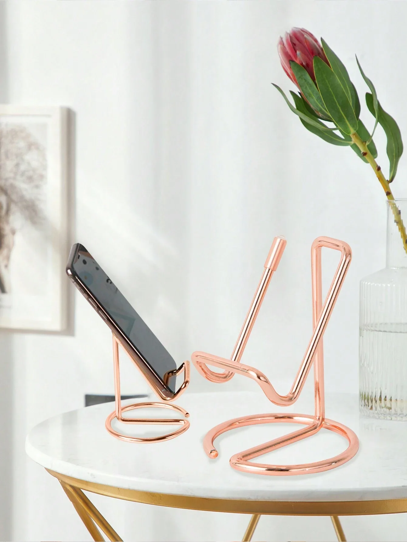 

Metallic Iron Alloy Desktop Phone Stand for Living Room, Bedroom, Office, Study - Minimalist Design