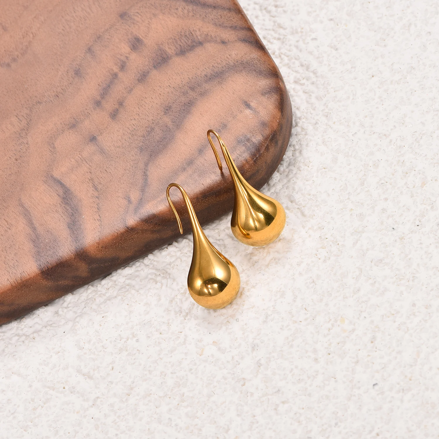 2 Stück/Paar, silberfarben, goldfarben, Edelstahl, tropfenförmige Ohrstecker, verblasst nicht, poliert, für Damen, Ohrhaken, Schmuckzubehör. – Detail 5