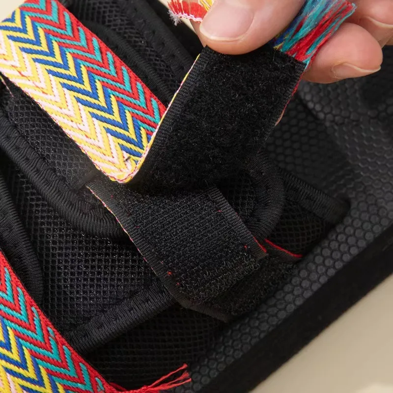 Hommes pantoufles décontractées mode intérieur extérieur plage femmes sandales blanches augmenter la hauteur bout rond antidérapant unisexe Zapatos Hombre