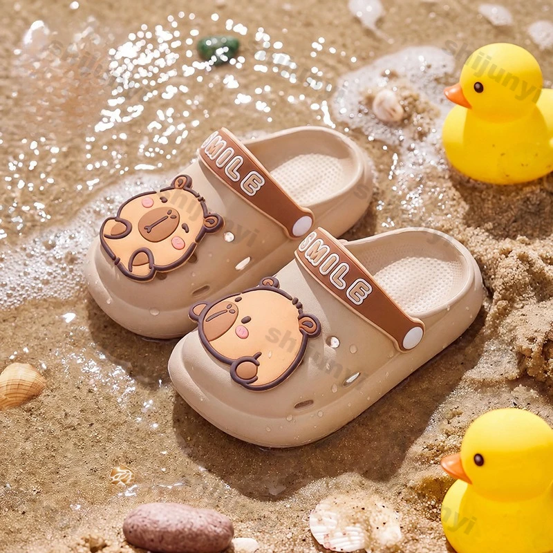 

Детские пляжные сандалии Capybara Summer: модные нескользящие шлепанцы из ЭВА для девочек, легкие уличные тапочки с мультяшным рисунком для мальчиков
