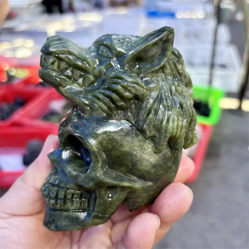 1PCS Natural Green Jade Wolf Quartz Skull Carving Decor Carved Figurine Healing Quartz Stone Unique Halloween Gift