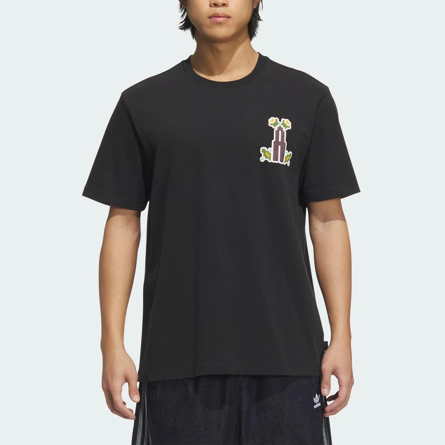 

adidas Originals Men's Patterned Casual Short Sleeve KD1843