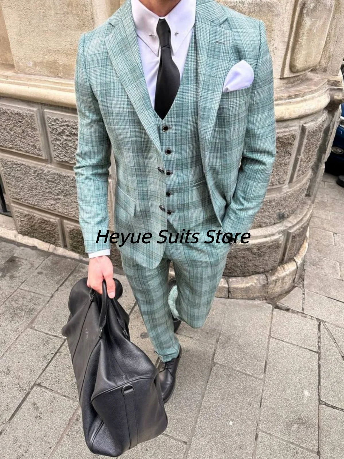 

Classic Green Plaid Prom Suits For Men Customized Slim Fit Notched Lapel Groom Wedding Tuxedos 3 Pieces Sets trajes para hombre