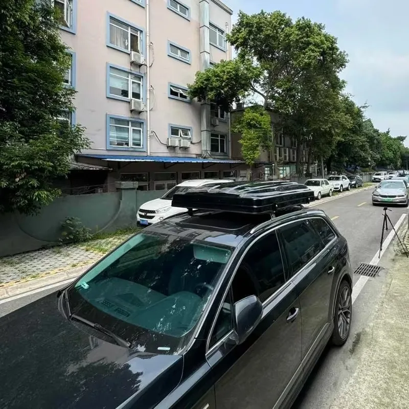 Outdoor  4 Person Waterproof 4x4 Hard Shell Car Roof Top Tent Camping Hard Shell Rooftop Tent In-built Led Light