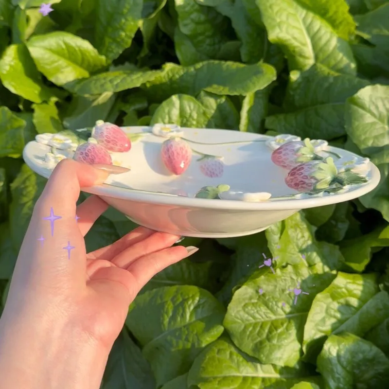modern, living room snack dried fruit, good-looking plate, exquisite and beautiful relief, hand-painted ceramic plate