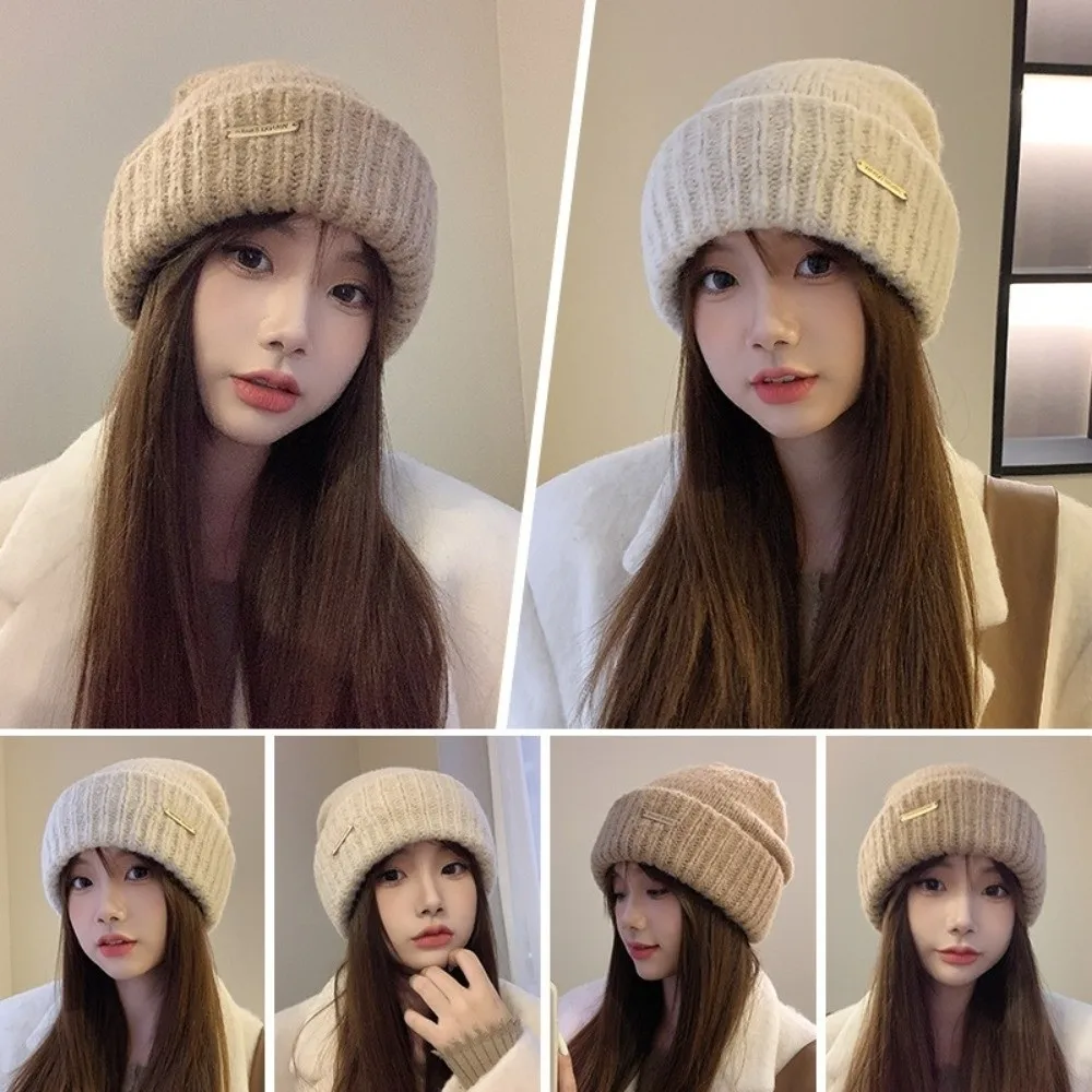 

Casual Metal Label Knitted Cold Cap Keep Warm Comfortable Loose Cap Thickened Winter Hat