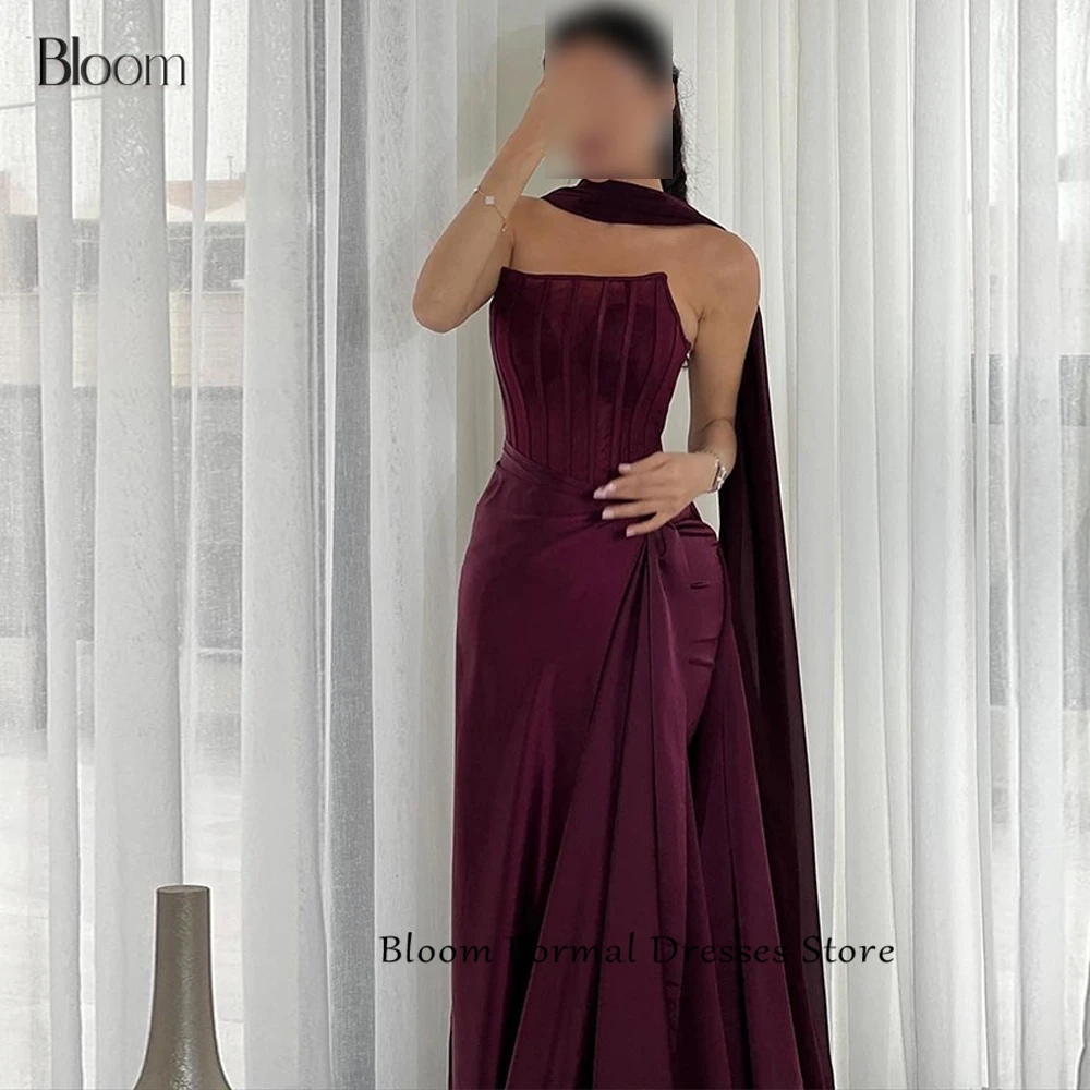 Bloom Boat Neck Sweep Train Bones Side limo Color sólido sin mangas Halter A-Line satén hasta el suelo vestido clásico de celebridades