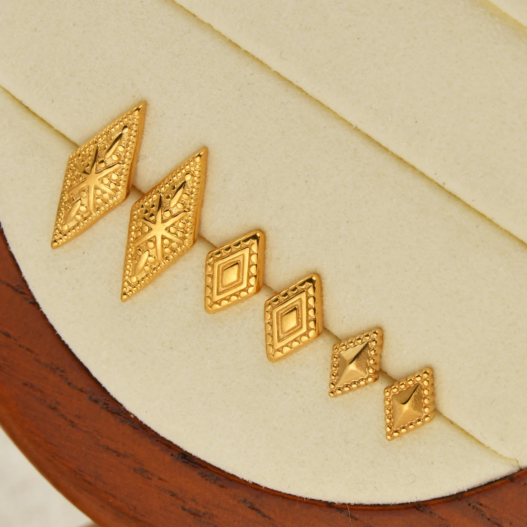 Seakissky New Simple Geometric Rhombus Stud Earrings For Women Gold-plated Stainless Steel Small Exquisite Fashion Jewelry Gifts