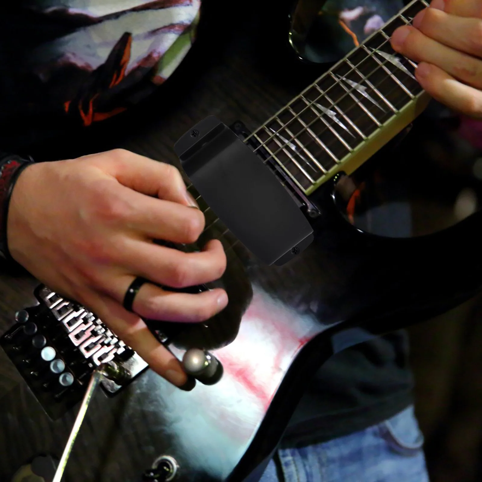 

Bass Pickup Cover Instrument Cover High Quality Materials Exquisite Craftsmanship Easy to Use and Carry Space Saving Solution