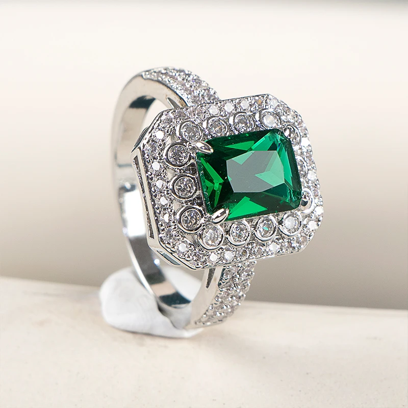 Creative Lab Emerald Gemstone Ring  925 Sterling Silver 7*9mm Emerald Zircon Ring For Women Charm Wedding Jewelry Party Gift