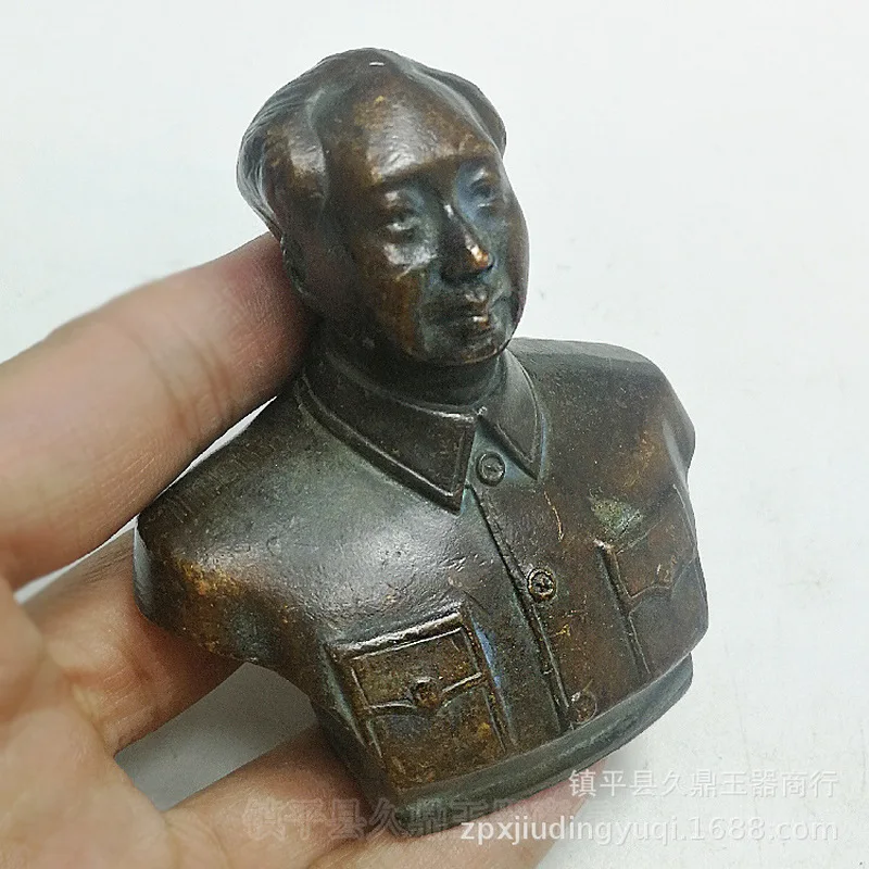 Antique Miscellaneous Items: Distressed Small Ornaments for Home and Office, Decorative Pieces, Bronze Accessories