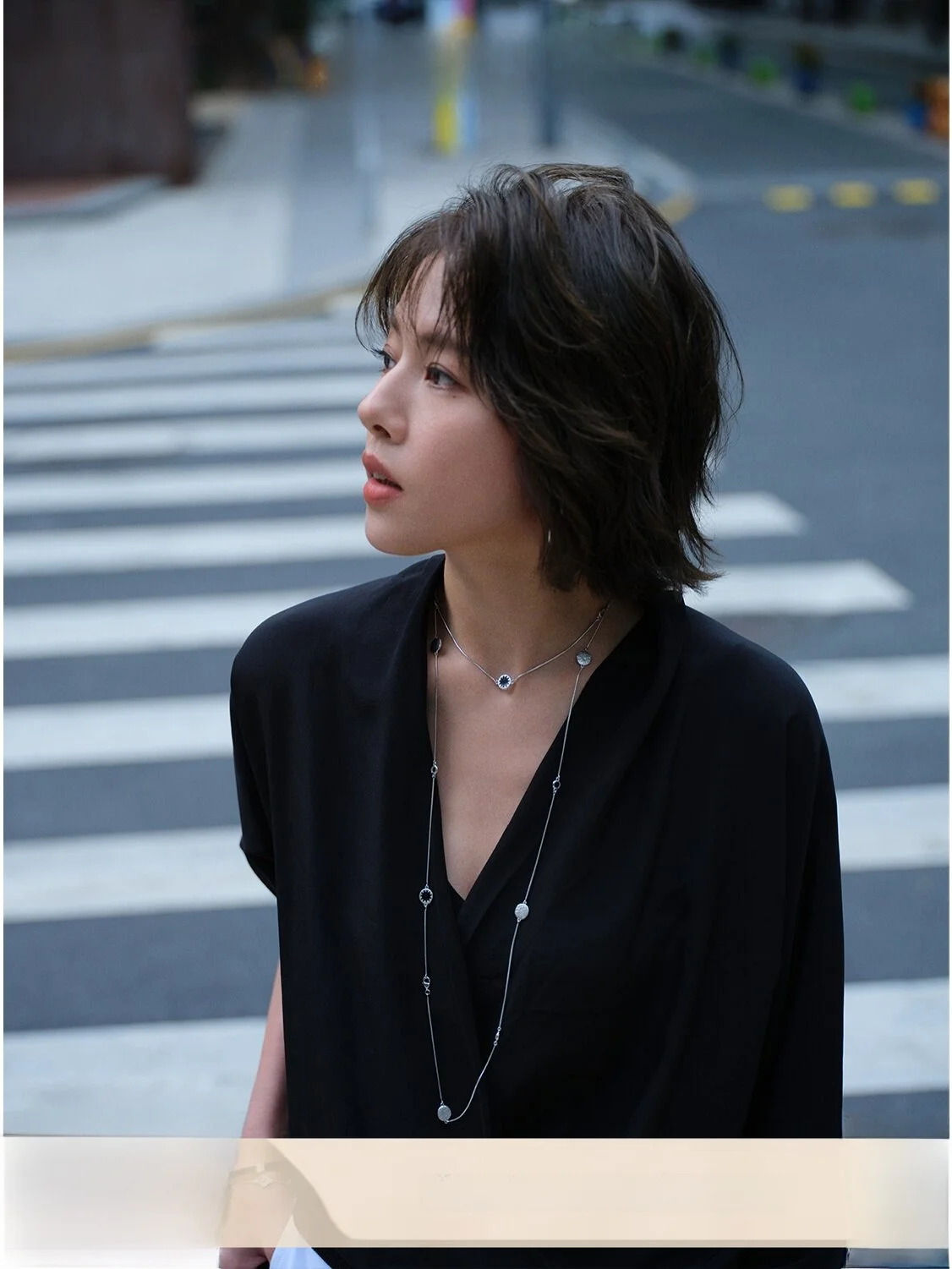

Wdiva Silent Heavyweight 16MM Silk Long Sleeve Shirt Waist Cinched Crossed Ribbed Minimalist High End Women's Shirt