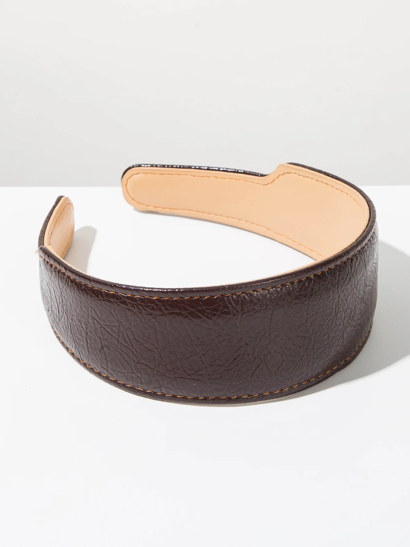 Koreanische Version Einfaches Luxus-High-End-Leder-Stirnband für Frauen Vielseitiges Gesichtswasch-Haarband Breites Haar-Accessoire – Detail 12