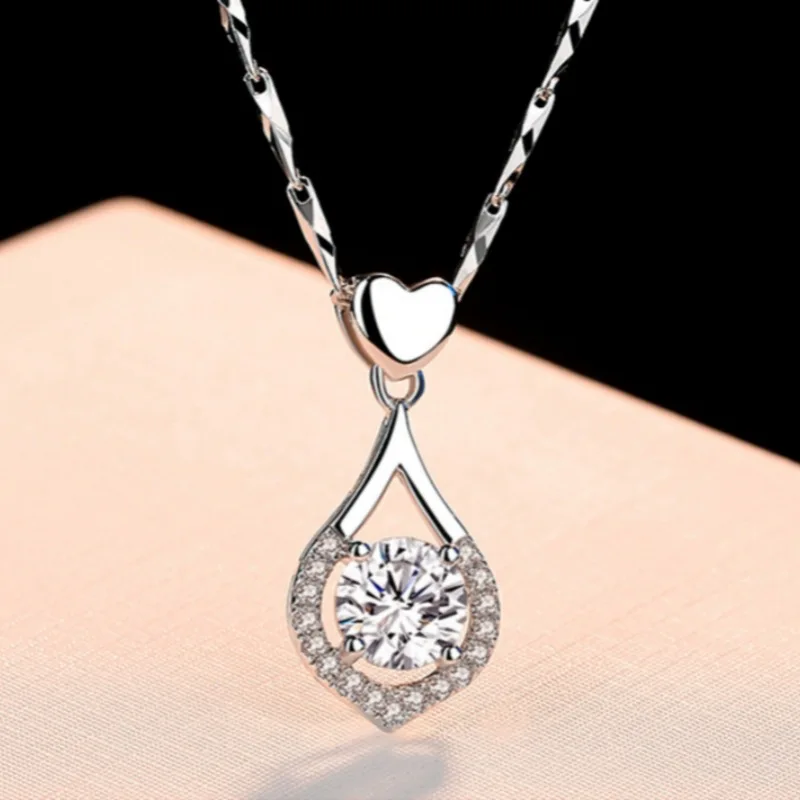 Fashionable heart-shaped droplet shaped Group set with Mozambique diamonds, girls' pendant necklace s925 silver heart shape