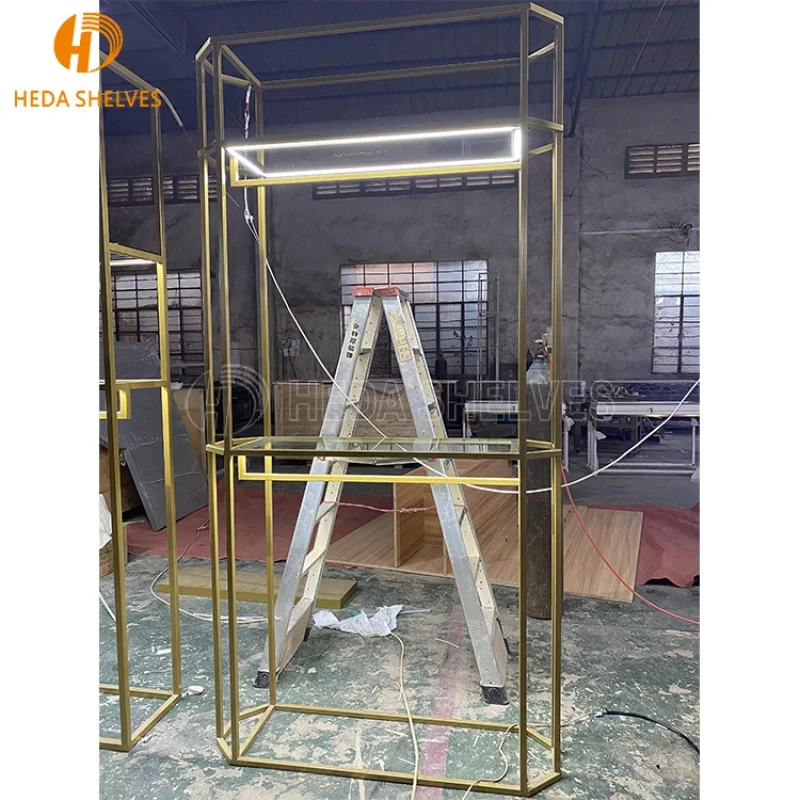 CustomRetail Shop Fittings And Store Furniture Clothes Boutique Gold Metal Clothing Display Rack