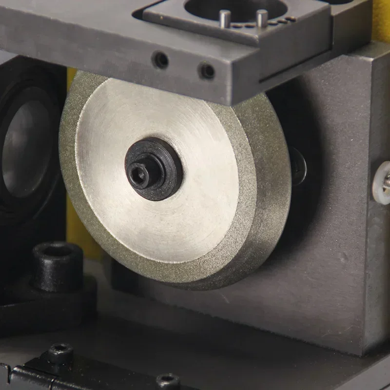 -CBN Or Sdc Diamond…