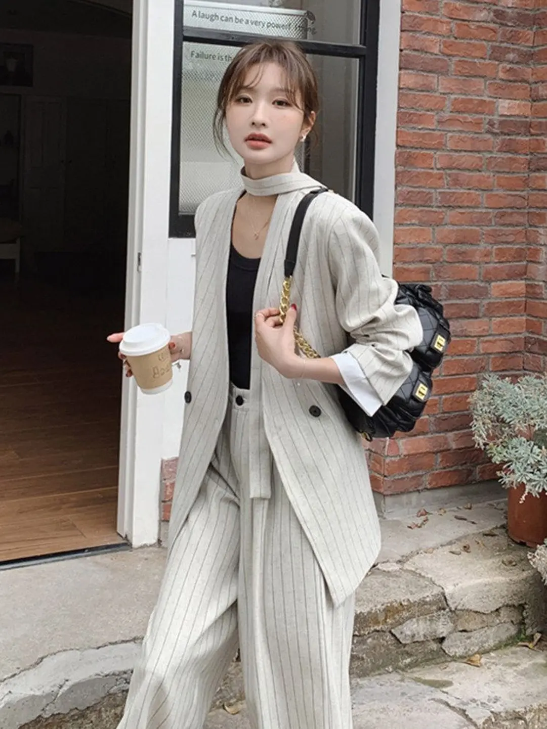 

Retro Hong Kong Style Striped Wide Leg Pants Suit Women's Spring 2026 Fashionable Versatile Set with Sash Button up Coat