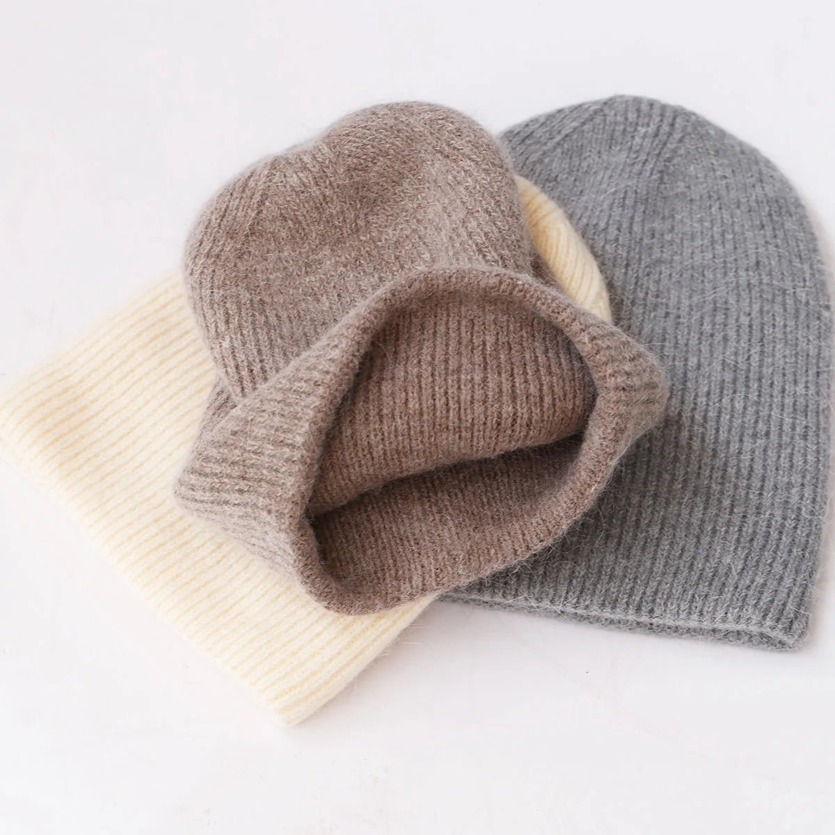 2024 color warm Thick and warm ski hat Rabbit hair knitted pullover cap Wool hats Men\'s hat Knitted Women Winter Hat Wholesale