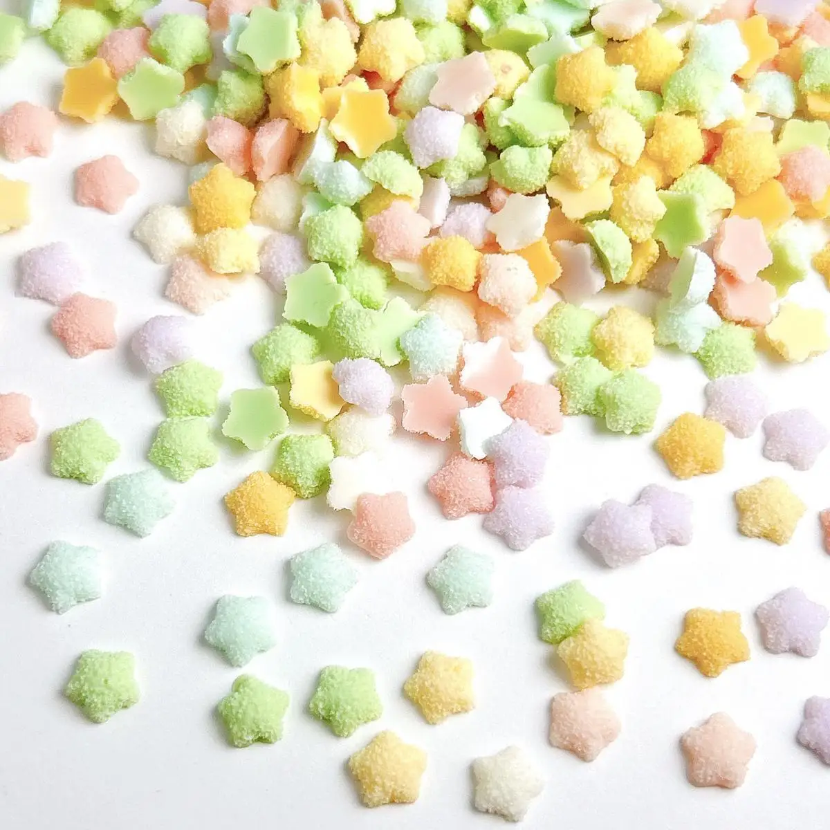 

Adorable Macaron Colored Frosted Star Resin Nail Charms Creative Luminous Five Pentagram Nail Art Decorations for DIY Nail Parts