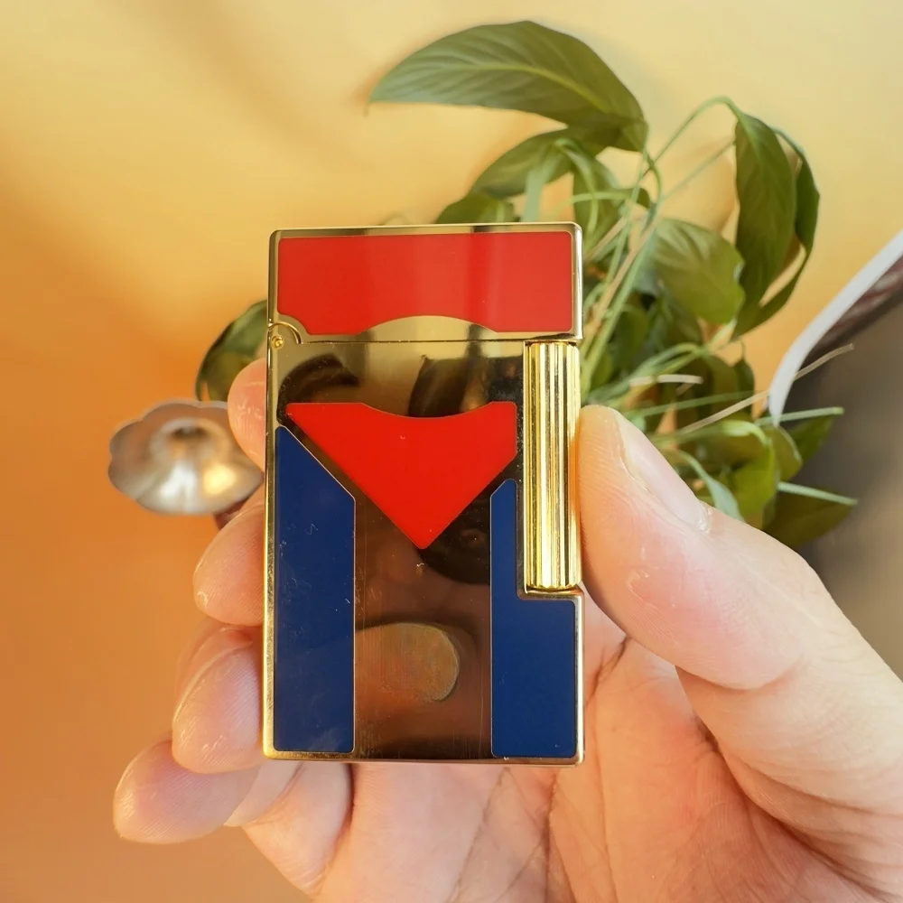 

Luxury pure copper custom lighter, cigar club style, refillable with butane gas, comes with custom accessories.