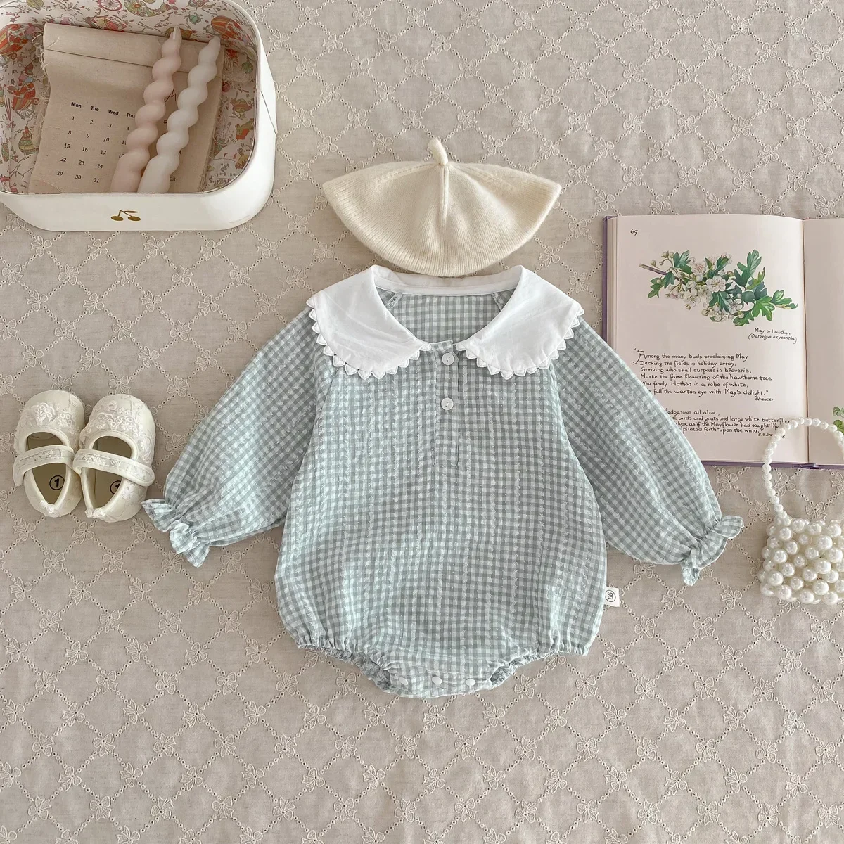 

Infant Spring Autumn Long-Sleeve Diaper Cover Onesie - Doll Collar Baby Girl bodysuits Newborns Checkered Pure Cotton Clothing