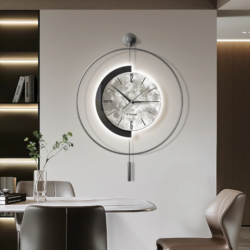 Minimalist Personality Clock Creative and Slightly Luxury Wind