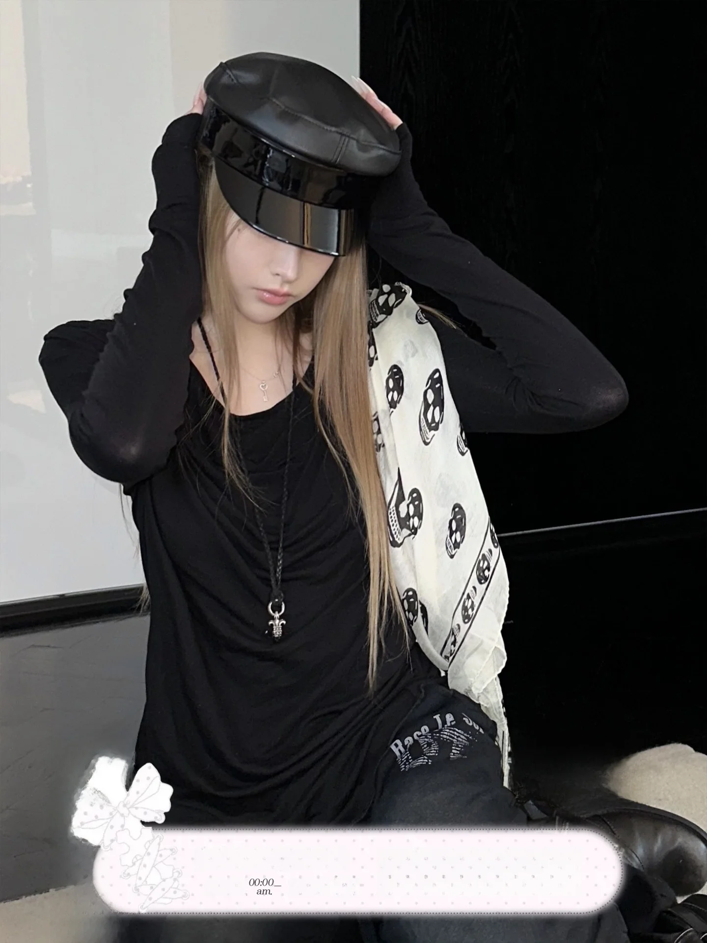 Rase Le Sol Rebel Envoy Black Silk Wool Deconstructed Long Sleeve Slim Fit Base Shirt Women's T-shirt Lyrical Simple Style