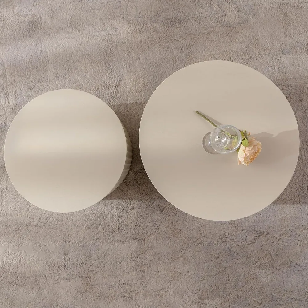 Juego de 2 mesas de centro anidadas redondas con rayas onduladas de madera modernas, centro de mesa con acento de tambor circular Beige