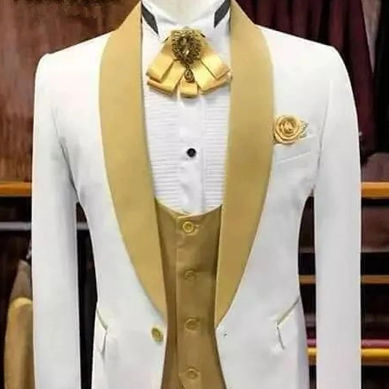 

White and Gold Lapel Wedding Tuxedo for Groomsmen with Shawl Lapel Smoking Men Suits 3 Piece Male Fashion Set Jacket+Vest+Pants