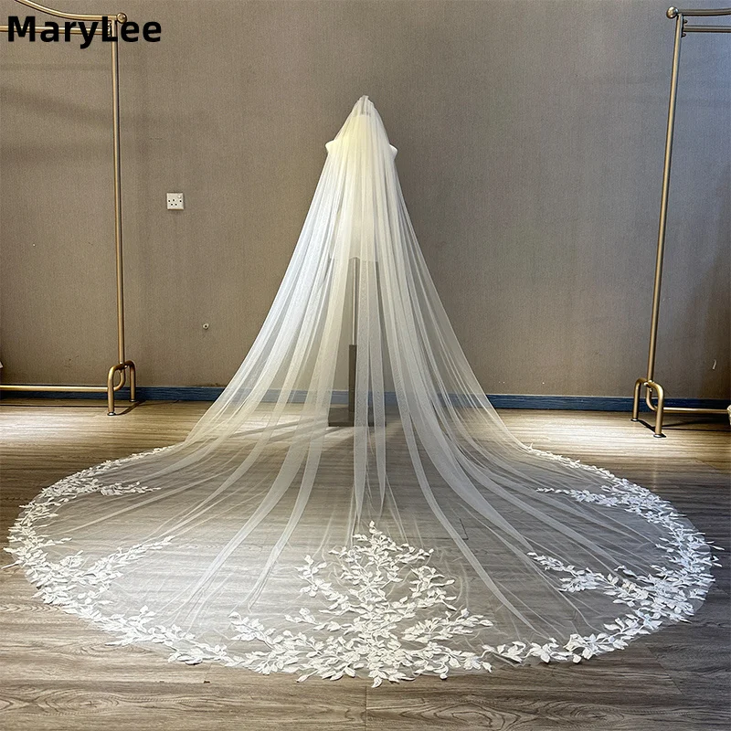 Customized Long Lace Wedding Veil with Comb Luxury One Tier 3M Long Church Bridal Veils Voile Mariage Bride Leafy Applique Veil