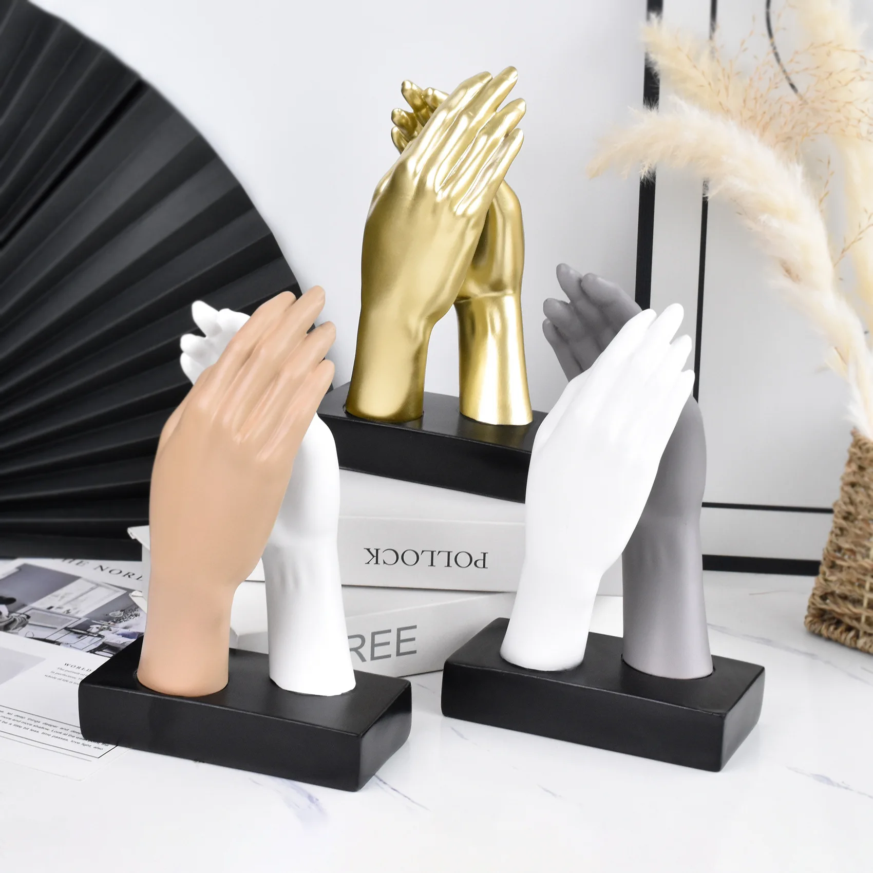 Creative abstract gesture resin handicraft ornaments home decoration gifts wine cabinet porch TV cabinet decoration