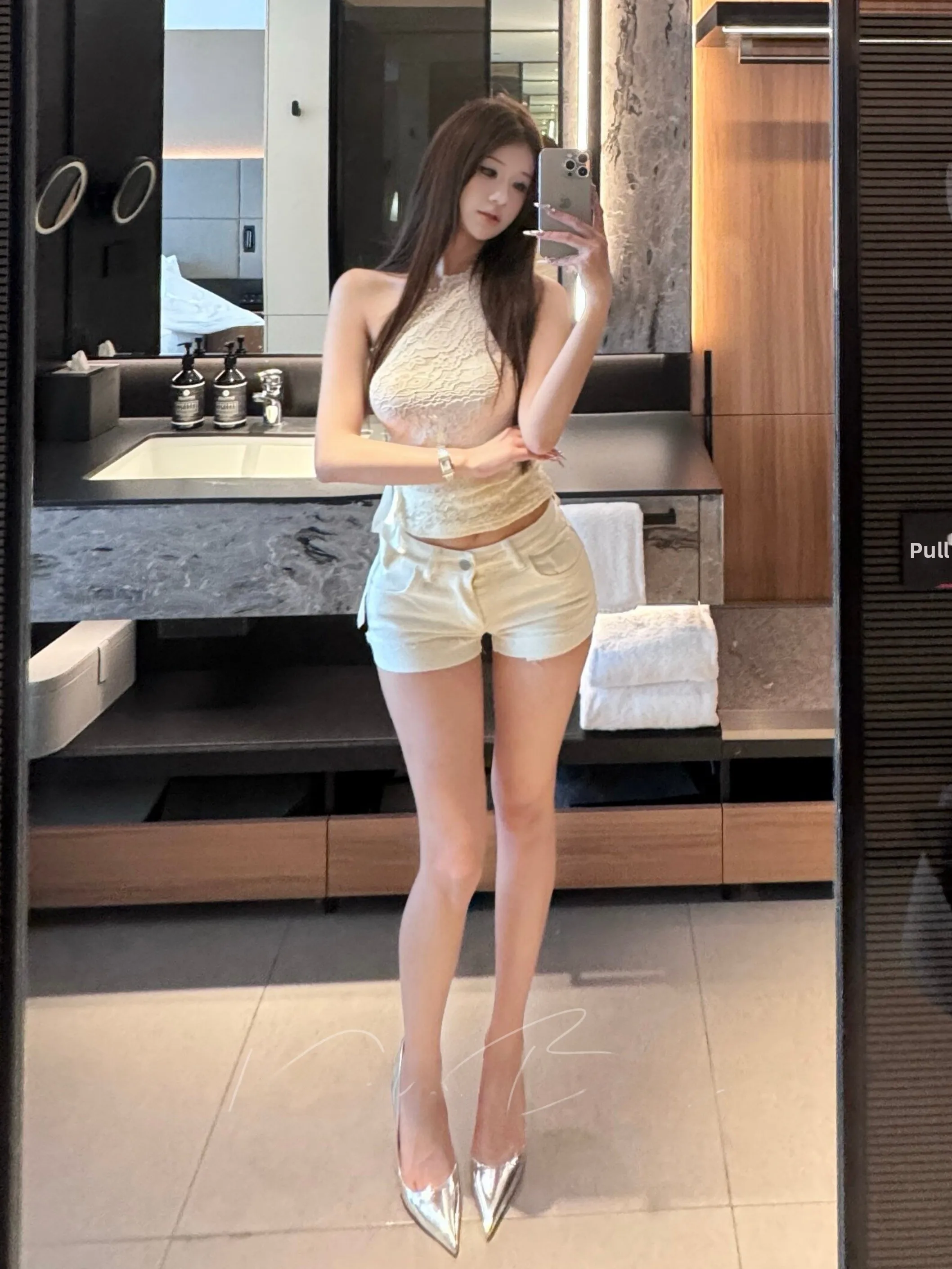 Low Waist Slim Fit  Triple Color Shorts Women's High Elastic Cotton Denim Butt Enhancing Hot Pants Spring Fashion