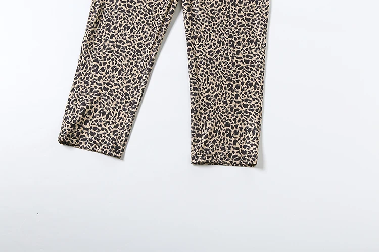 Weird Puss Leopardenmuster 2-teiliges Set für Damen, einreihig, O-Ausschnitt, langärmeliges Crop-Top + elastische Taille, eng anliegendes kurzes Street-Anzug-Set – Detail 11