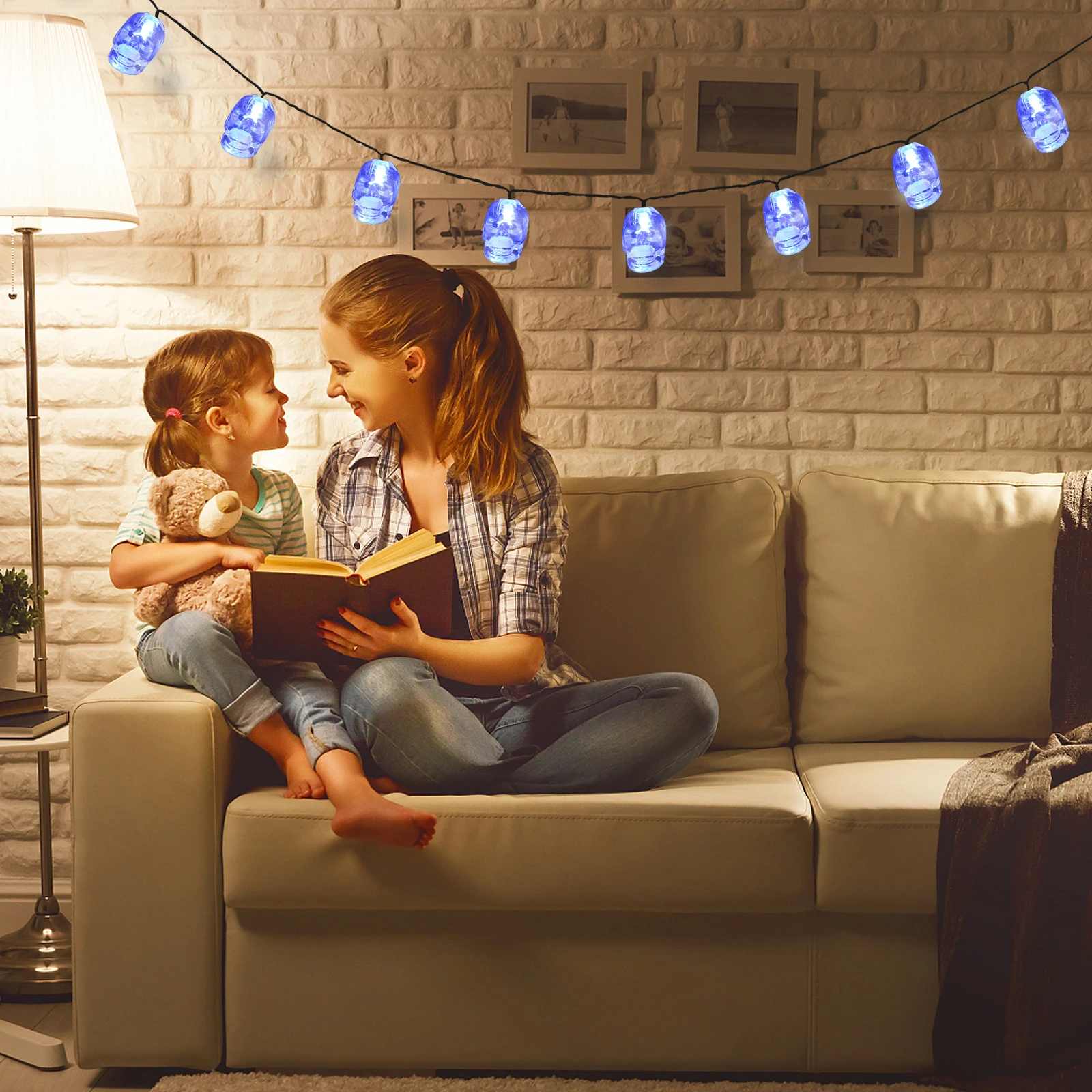 

2Pcs Halloween Skull String Lights Creative LED Skull Head Design Scary Party Decor Garden Lawn Yard Lighting Festival