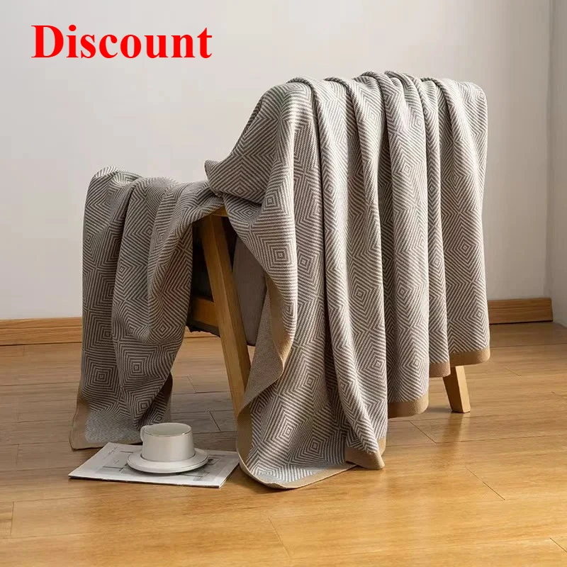 

Light luxury blanket living room nap sofa blanket bedside towel office aviation blanket paper pattern fish bone pattern