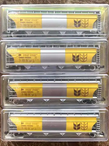 Orignial N Scale 1/160 Yellow Wheat Grain Transporter Train Carriage Model Adult Classic Collection Sand Table Static Display