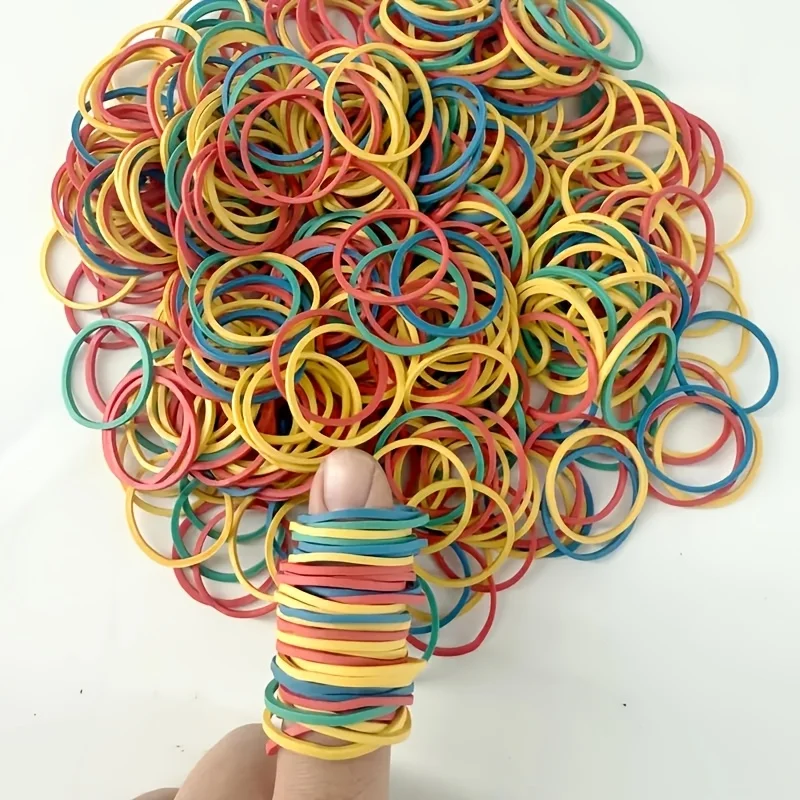 100 sztuk kolorowych małych gumek recepturkowych, elastyczne gumki rozciągliwe, odpowiednie do rachunków, artykułów biurowych, pakowane w mieszane kolory.