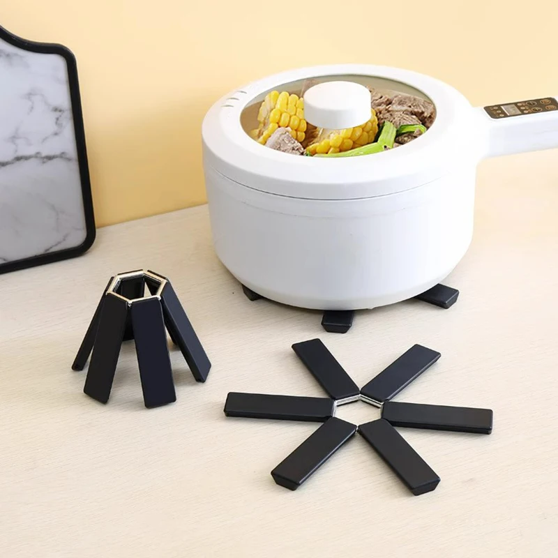 

1pcs Kitchen Trivets Folding Insulation Pad Pot Mat Dish Placemat Coaster Folding Heat Insulation High Temperature Pots And Pans