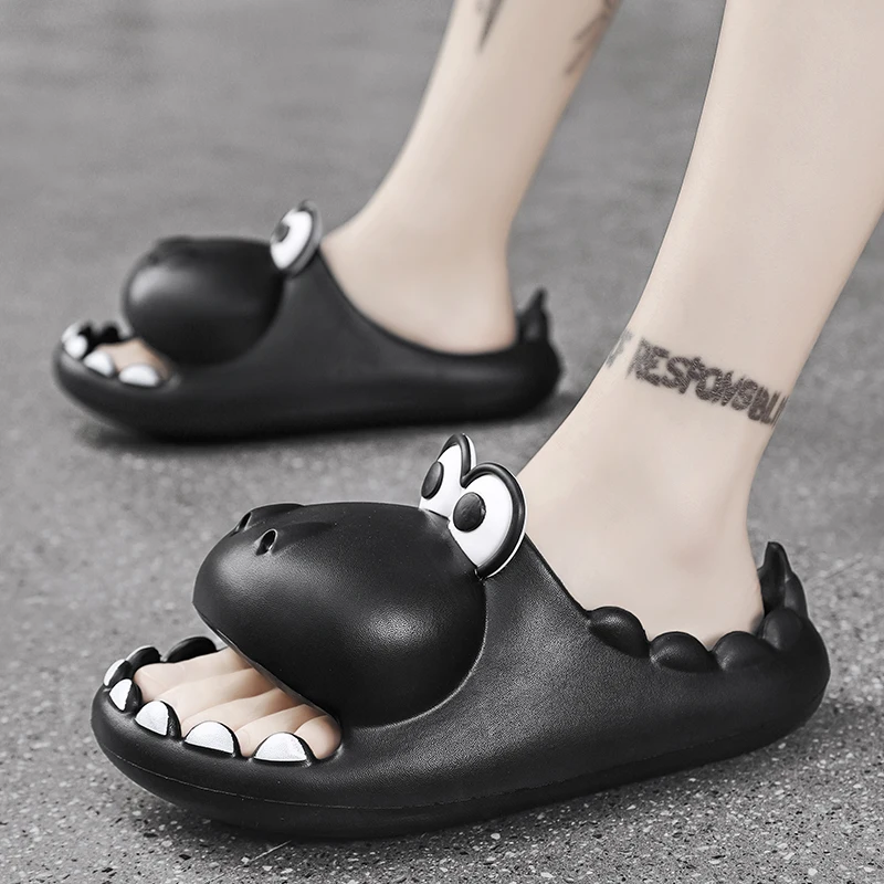 

Large Size Couple Summer Outdoor Sandals Beach Aqua Water Casual Slippers Woman Garden Shoes Men Wading Clogs 36-45