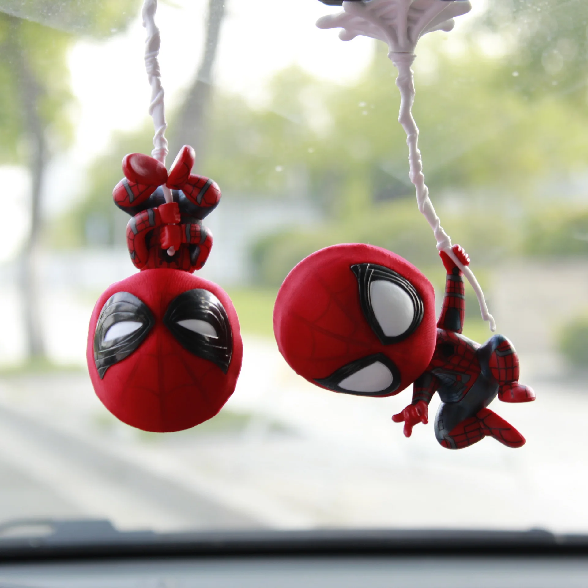 Q-Version Shaking Head Spider Man Hero Expedition Squatting Climbing Hanging Rope Doll Cute Ornament Car Decoration Peripheral