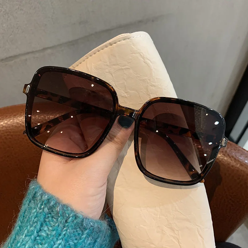 Occhiali da sole quadrati firmati di moda donna occhiali da sole sfumati Vintage retrò lenti trasparenti femminili nero bianco Oculos De Sol