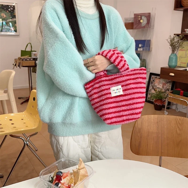 Children Messenger Bags Fashionable Plush Women Bag Cute Purse and Handbag Mother Kids Bags for Girl Designer Bags Tote Bag Sac