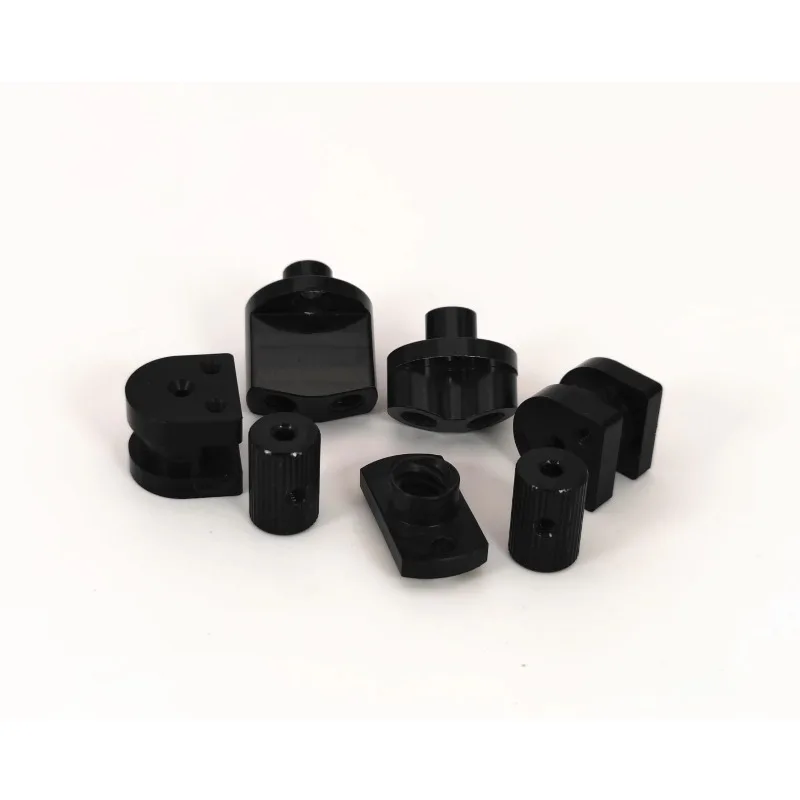 Componentes metálicos ferrosos mecanizados con precisión de alto rendimiento Varias piezas metálicas mecanizadas en negro Mecanizado CNC incluido