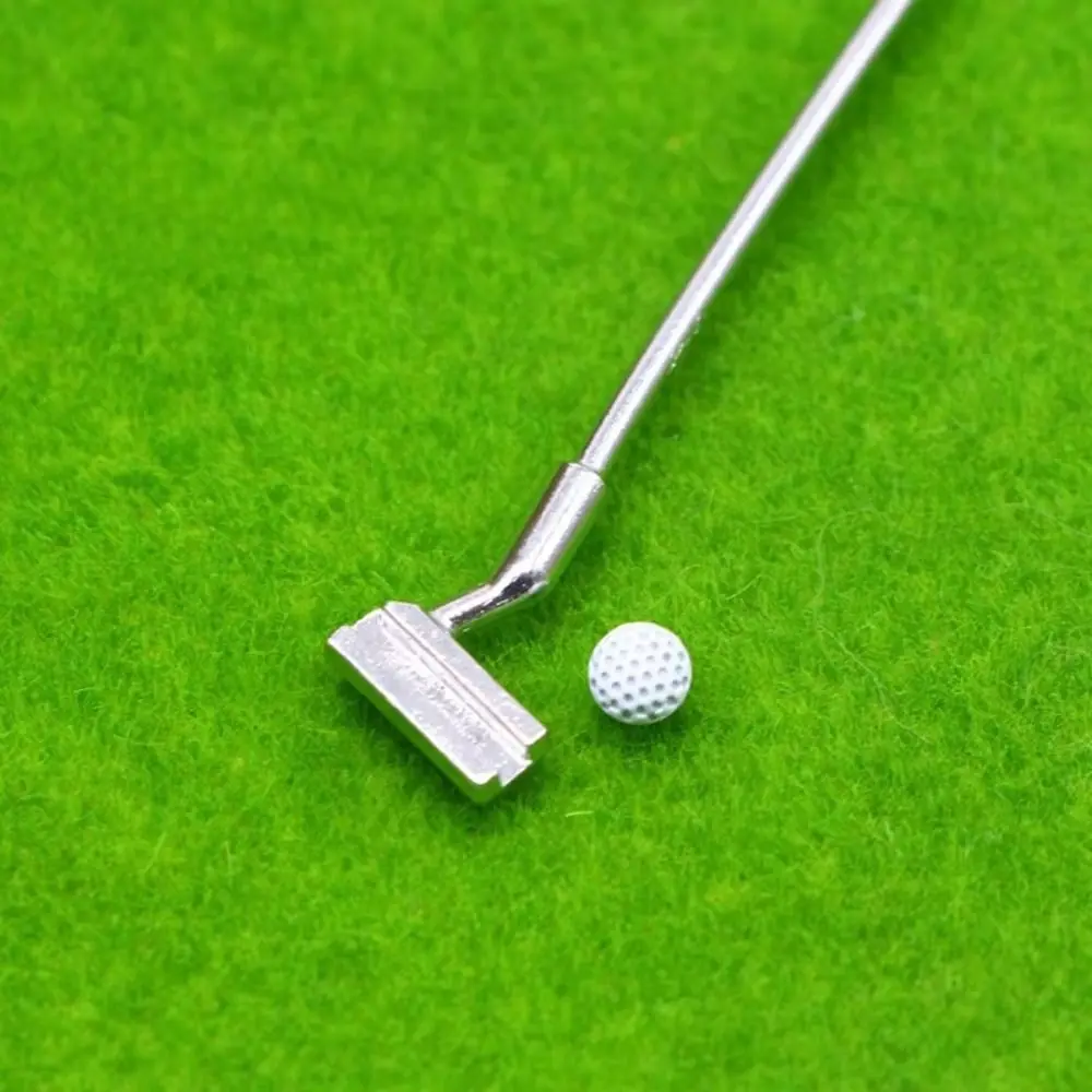 Cena esportiva em miniatura, clube de golfe, modelo de pastagem, design realista, casa de bonecas, mini conjunto de golfe, escala 1/6 e 1/12, fingir jogar