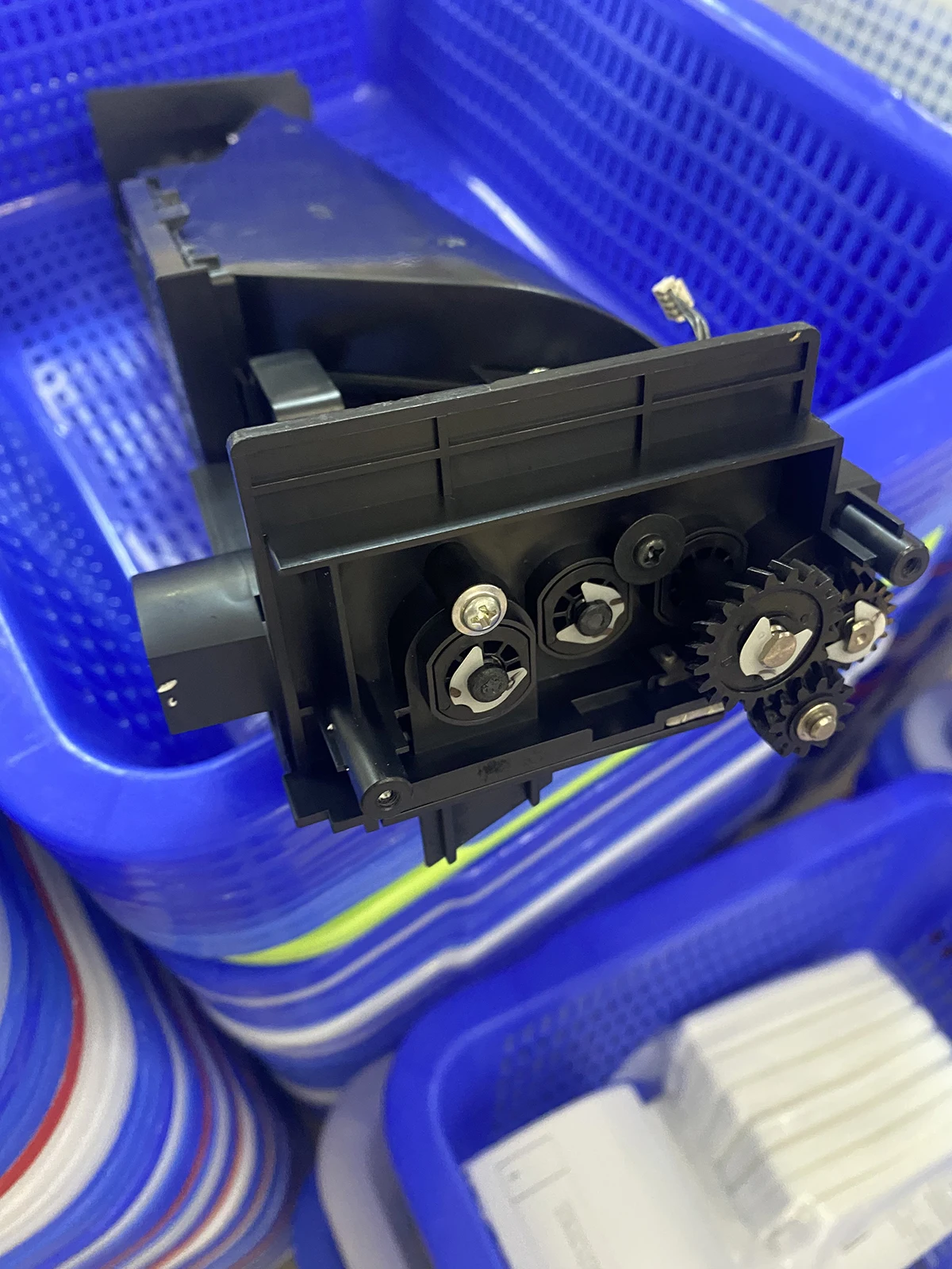 

90% оригинальный блок разработчика DV411 для Konica Minolta Bh223 Bh363 Bh283 Bh423 Блок обработки изображений Не содержит разработчик