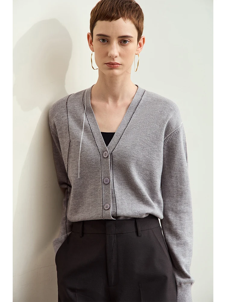 Amii Minimalism Knit Cardigan Women 2024 Autumn New Basic V-neck Spliced Edge Fringe Drop Sleeve Wool Loose French Tops 12443110